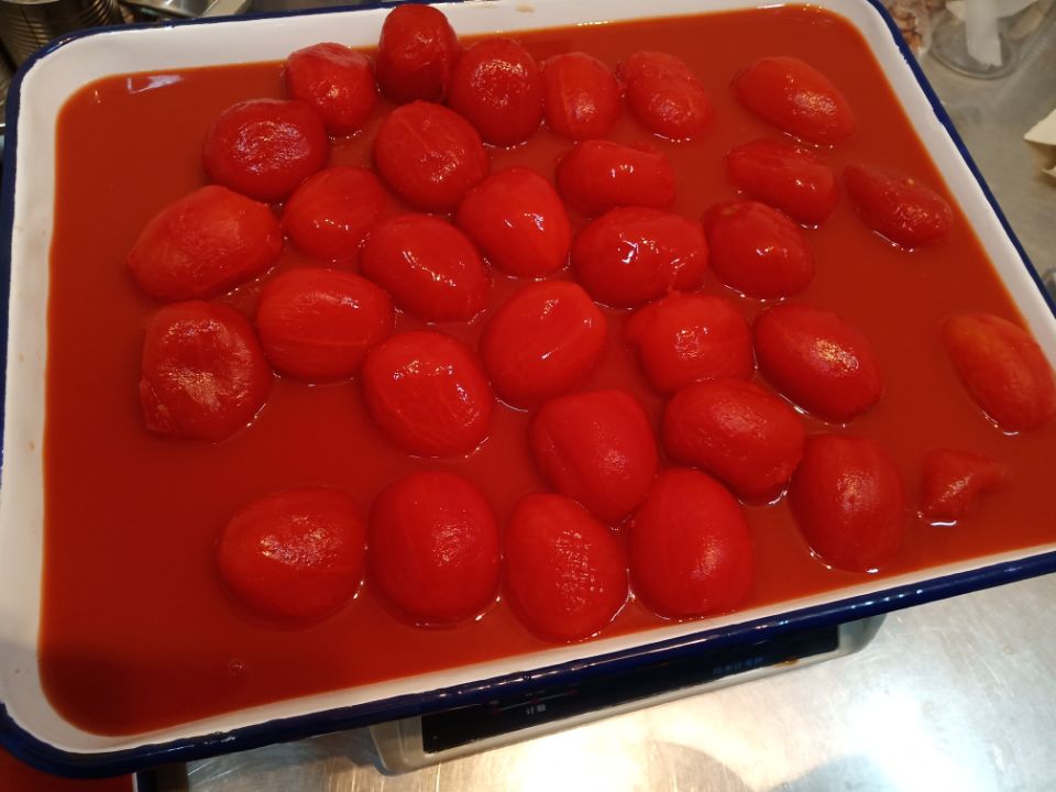 Hele gepelde tomaat-tomaat 2850g